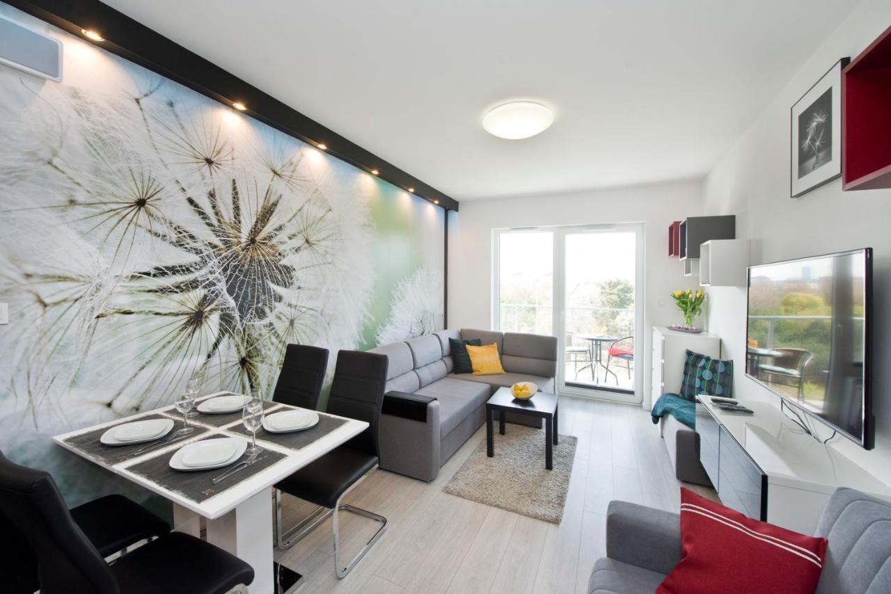 Pomorskie Apartamenty Baltica Towers Gdansk Exterior photo