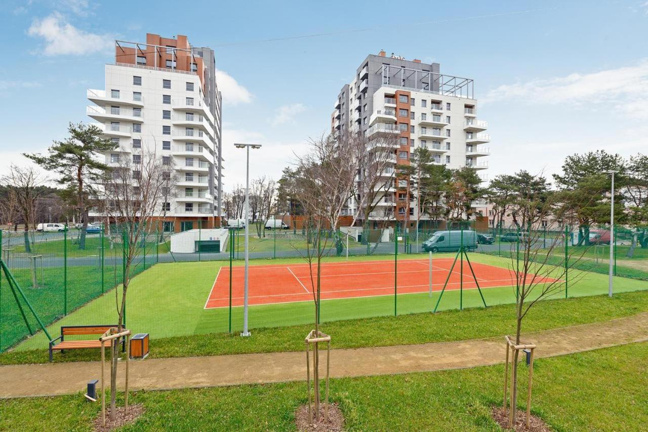 Pomorskie Apartamenty Baltica Towers Gdansk Exterior photo